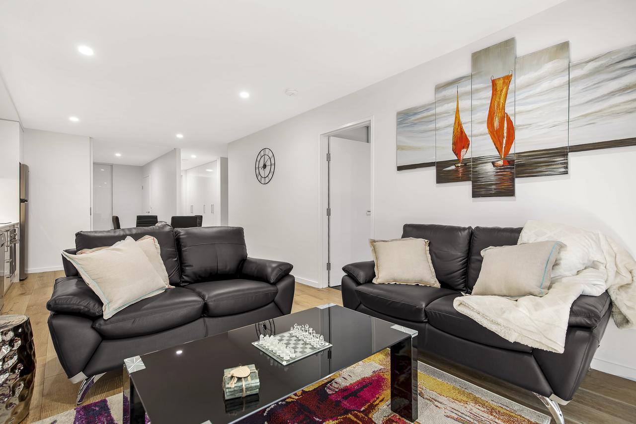 Astra Apartments Нюкасъл Екстериор снимка